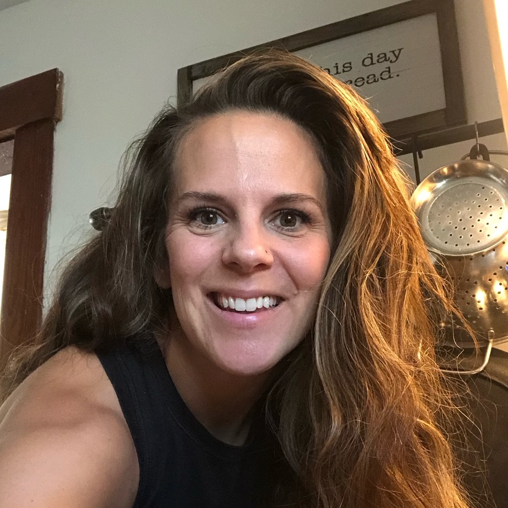 Meet your Posher, Jacqualine